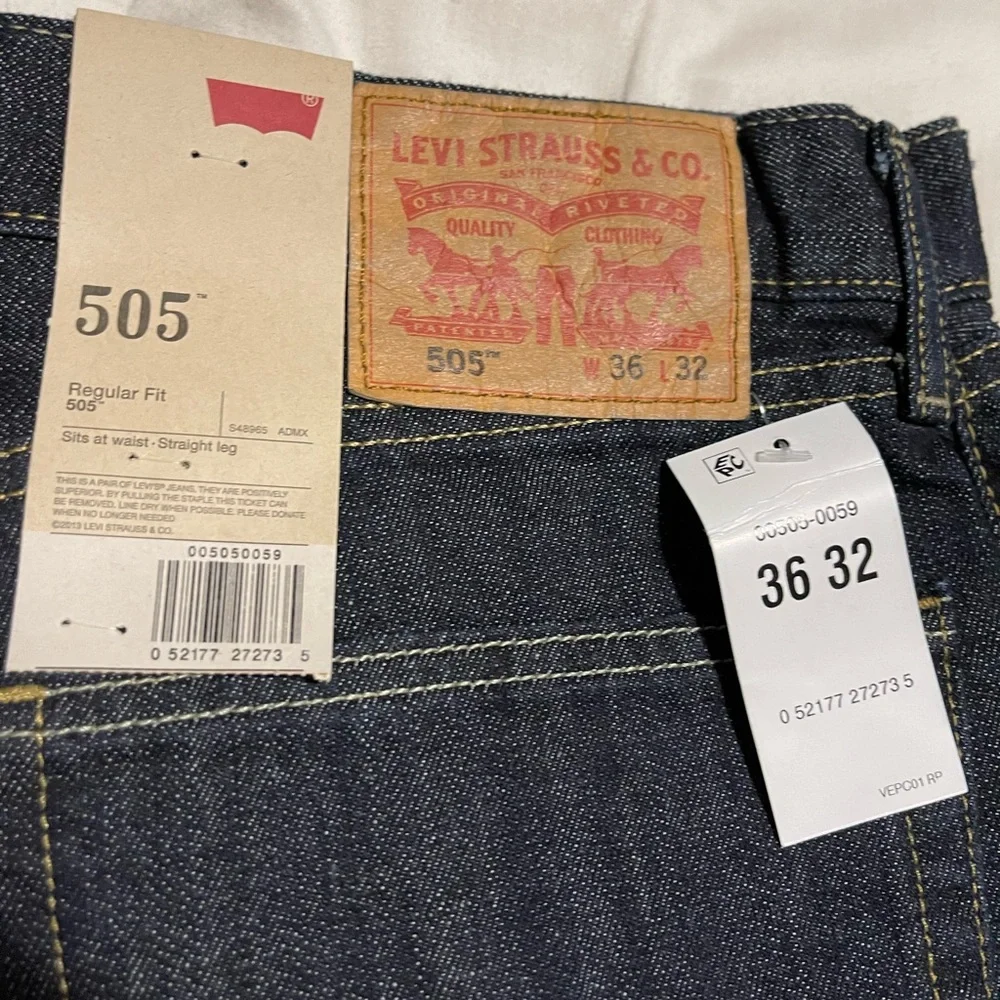 Levis 505 Mens Jeans Regular Fit Denim Bottoms Casual Pants Zipper Fly New Rinse